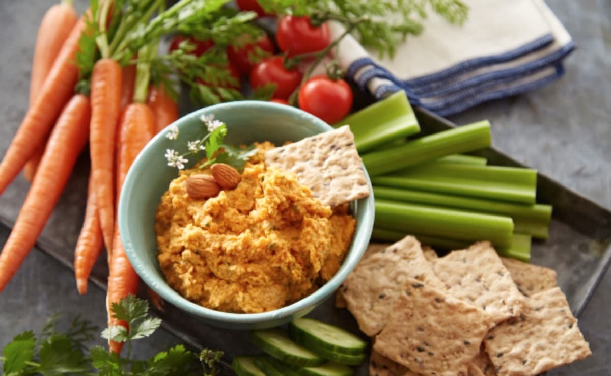 Spicy Carrot - Cilantro Hummus